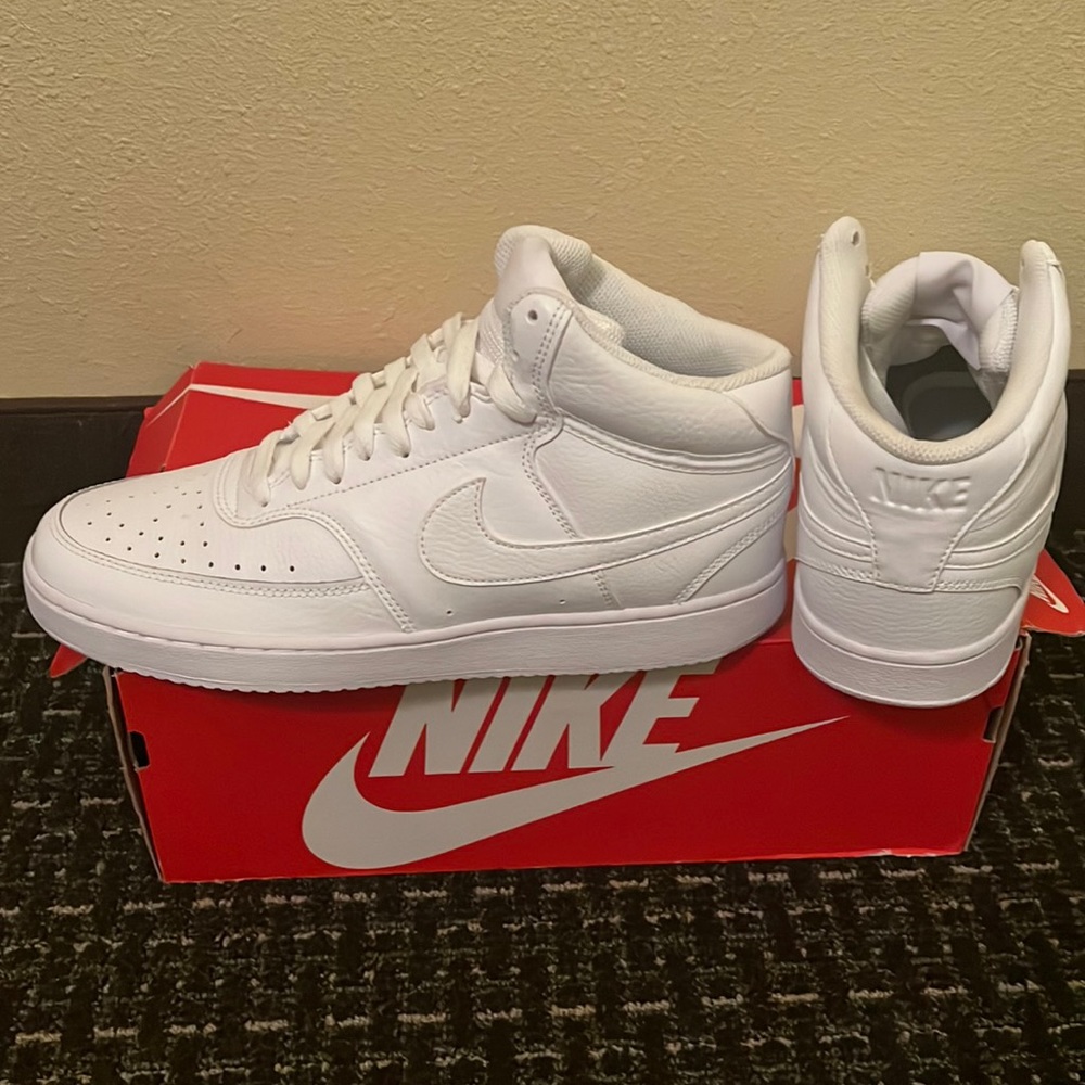 Men's NIKE Court Vision Mid White High Top Basketball Shoes Sneaker Mens Size 10